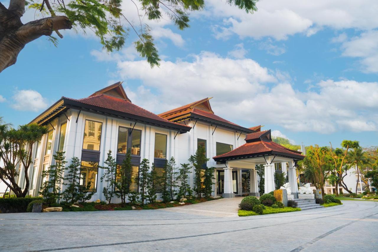 Dankbaar Resort Куи Нхон Екстериор снимка