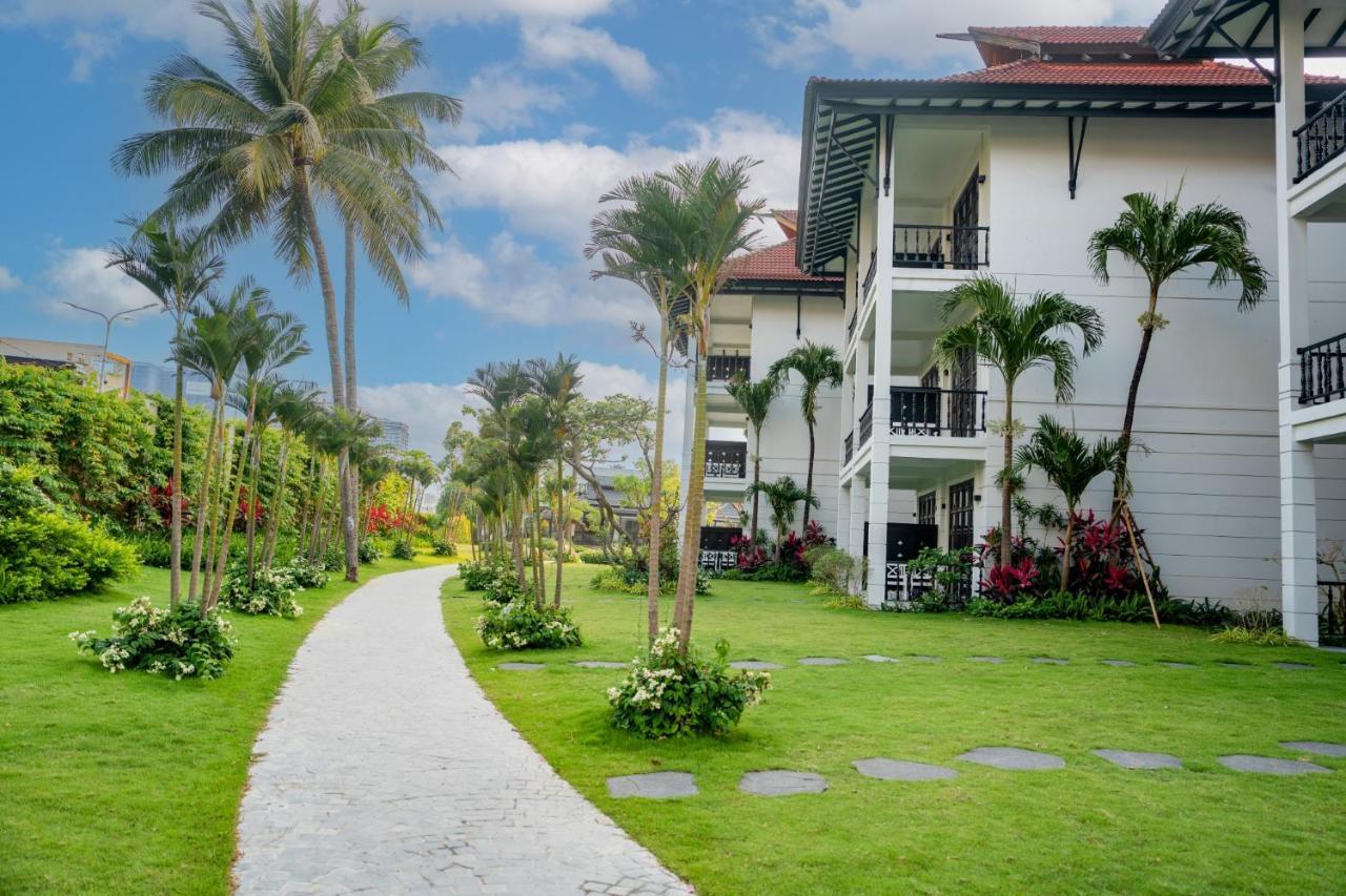 Dankbaar Resort Куи Нхон Екстериор снимка