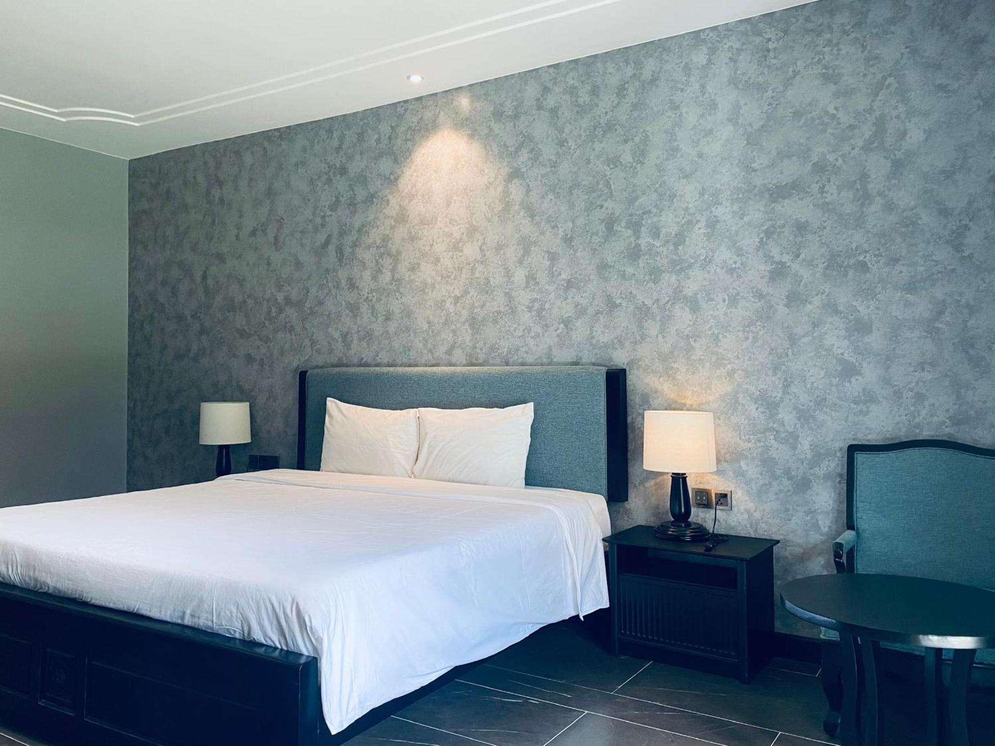 Dankbaar Resort Куи Нхон Екстериор снимка